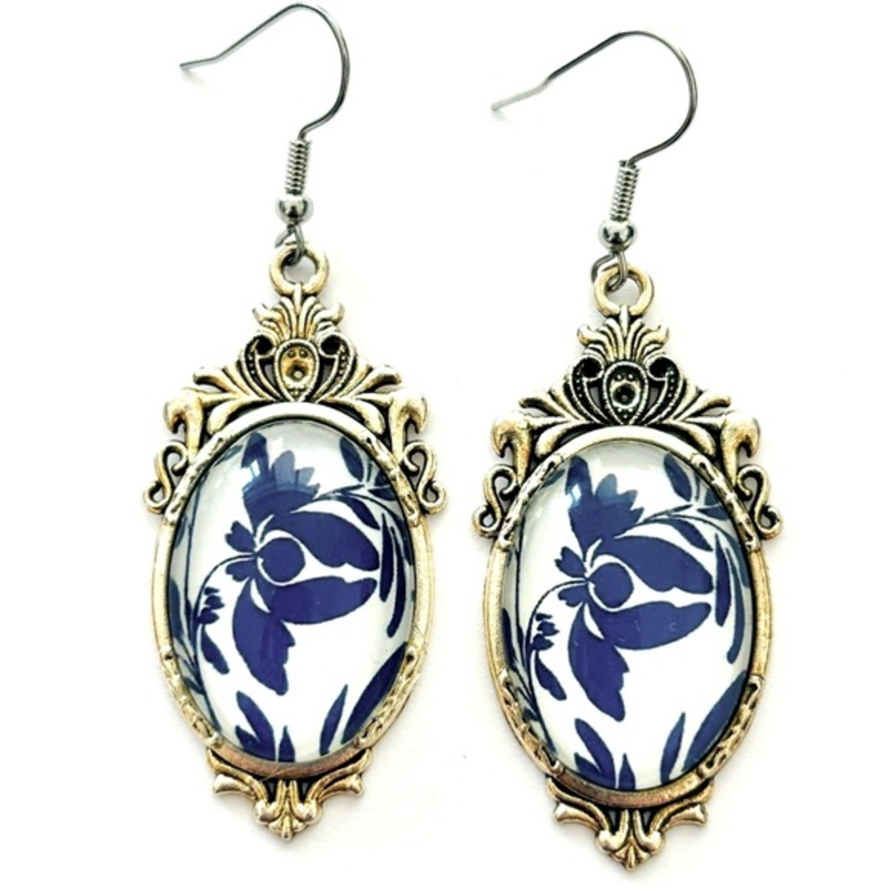 Victorian Style White and Blue Floral Print earrings, NWT